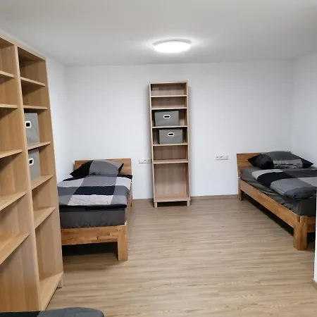 Apartment Ferienwohnung Im Tal Schemmerhofen